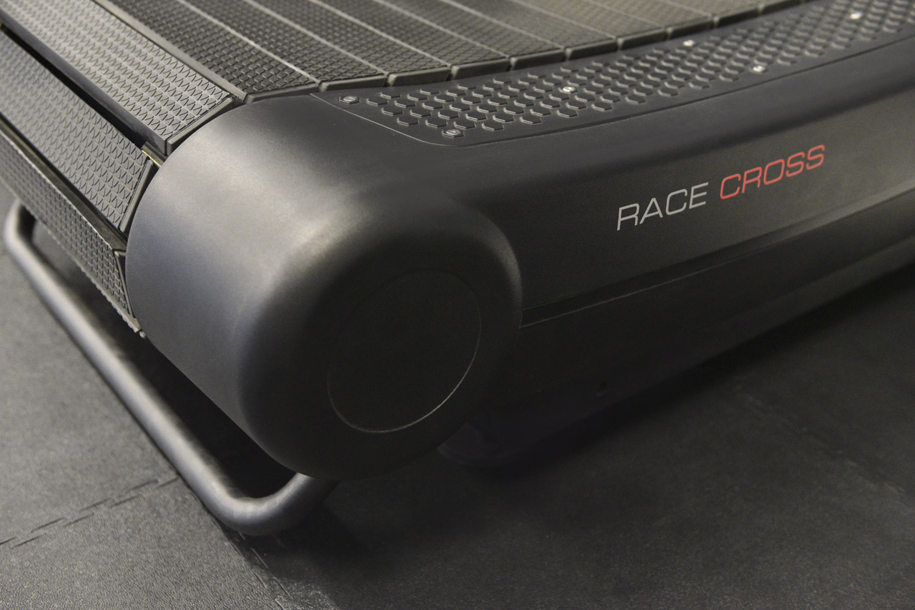 Toorx RACE CROSS Zakrivljena Traka za Trčanje | Poboljšajte Snagu i Brzinu bez Motora - Slika 6